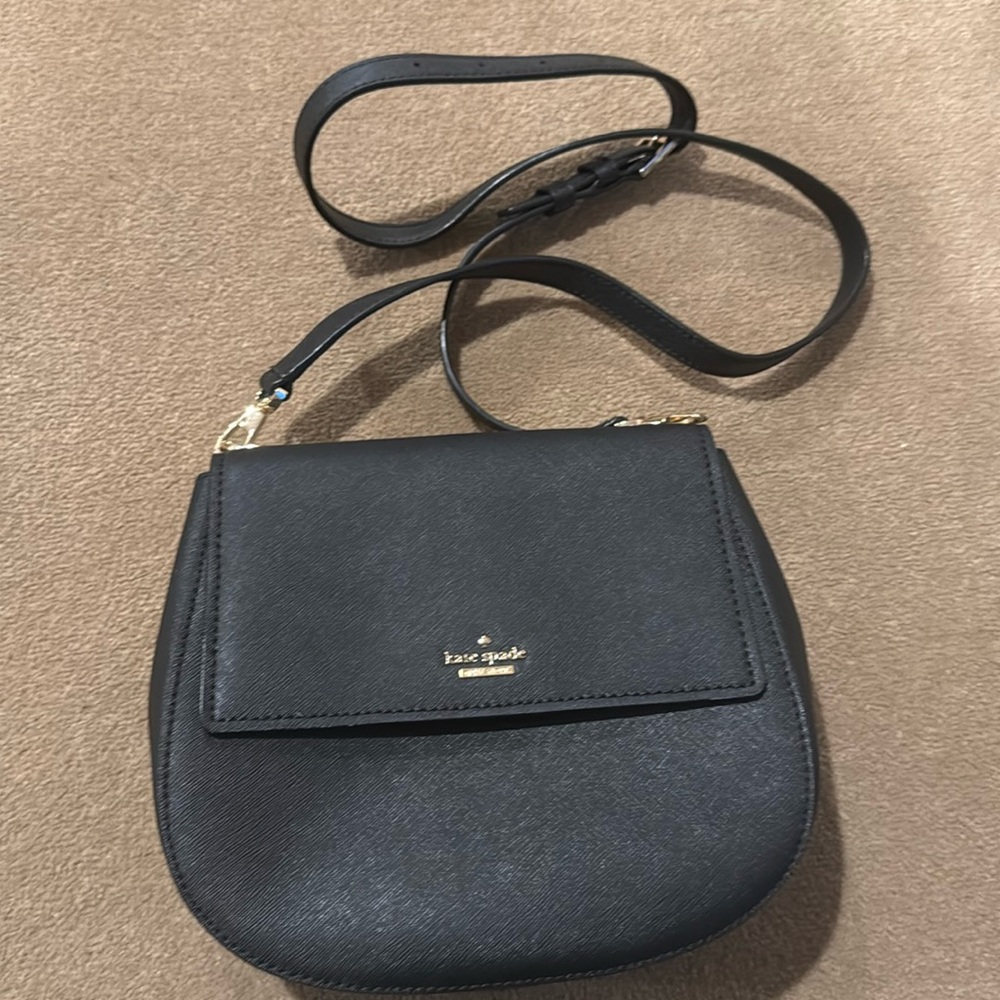 Kate spade crossbody bag